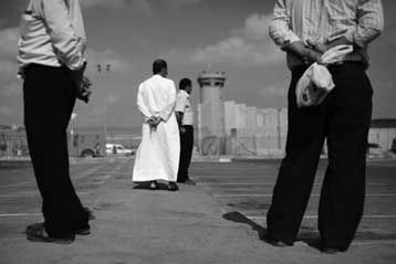 Συγκρούσεις Ισραηλινών αστυνομικών-Αράβων προσκυνητών κοντά σε τζαμί στην Ιερουσαλήμ