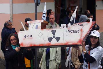 Χιλιάδες διαδηλωτές απαίτησαν να μη γίνει η Καλαβρία «ο σκουπιδοτενεκές της Ιταλίας»