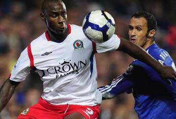 Δύο παίκτες της Μπλάκμπερν προσβλήθηκαν από τη νέα γρίπη