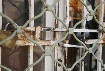 Το 20% των επαγγελματοβιοτεχνών αδυνατεί να καλύψει τις ασφαλιστικές υποχρεώσεις του