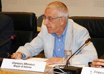 Λουκέτο στους δήμους προβλέπει ο Ν.Κακλαμάνης, αν ισχύσουν οι αλλαγές στα εργασιακά