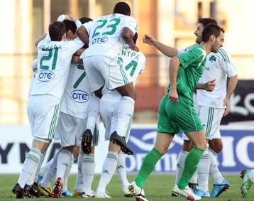 Με «σημαιοφόρους» τους Ρουκάβινα και Νίνη, ο Παναθηναϊκός πήρε την πρόκριση