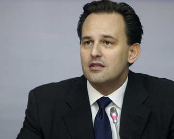 «Δεν θα αρχίσει ενταξιακές διαπραγματεύσεις η ΠΓΔΜ πριν λυθεί το θέμα της ονομασίας»