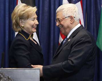 Επαφές με Νετανιάχου και Αμπάς το Σαββατοκύριακο για την Χ.Κλίντον