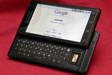 Η Google λανσάρει νέες υπηρεσίες μουσικής και πλοήγησης