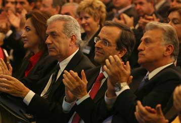 Τις θέσεις τους για την εκλογή προέδρου καταθέτουν στην ΚΕ οι βουλευτές της ΝΔ