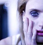 Από ψυχικές και σωματικές παθήσεις νοσούν οι κακοποιημένες γυναίκες