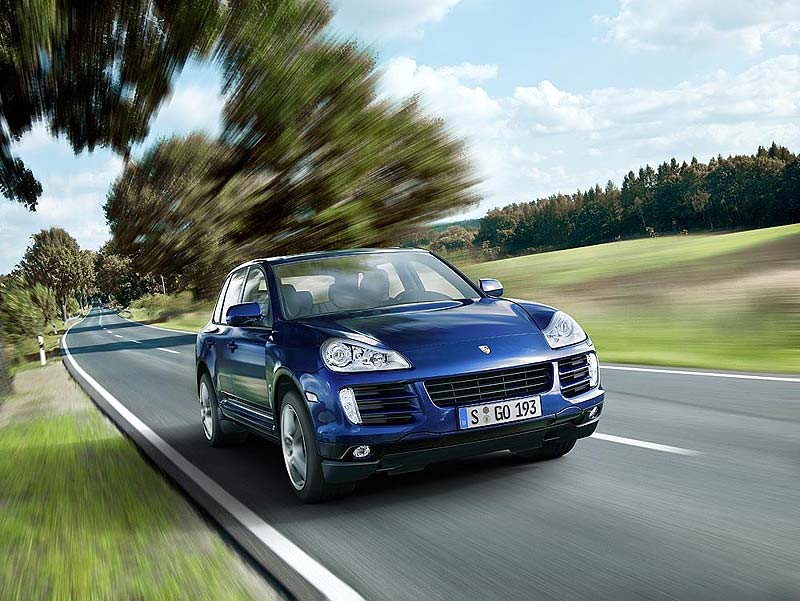 Μειωμένες τιμές Porsche. Όφελος ως και 25.000 ευρώ