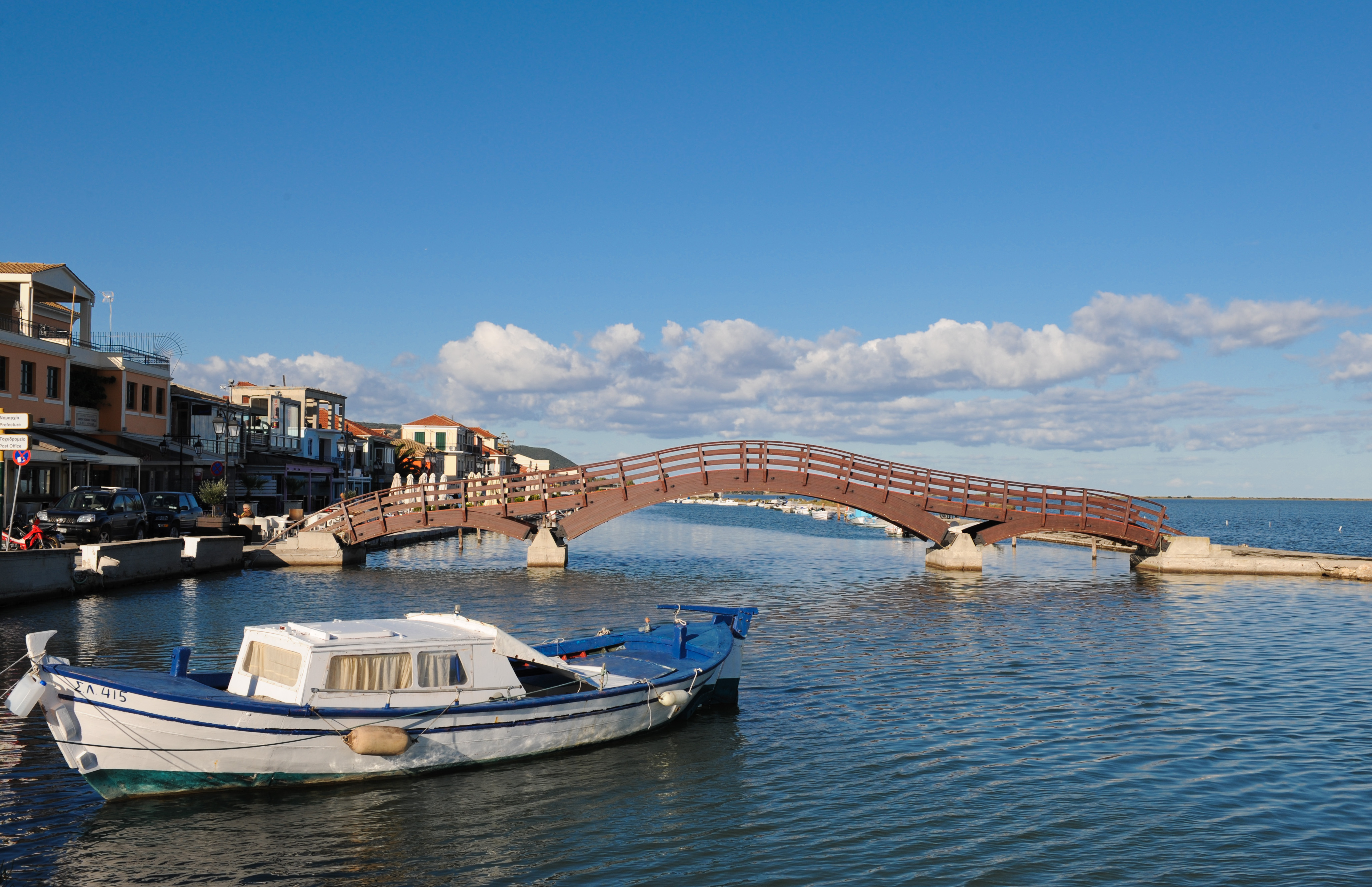 Στις γειτονιές της Λευκάδας