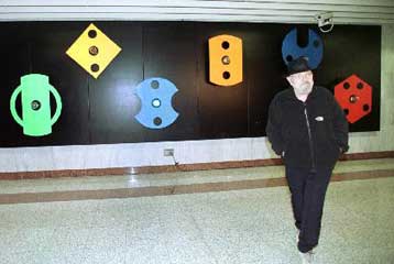 Έκθεση έργων του γλύπτη Τάκι για την ενίσχυση των Γιατρών Χωρίς Σύνορα