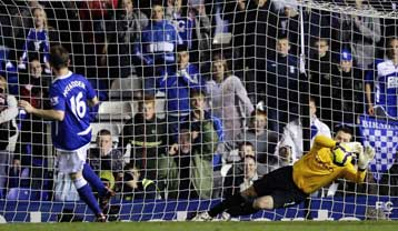 «Κόλλησε» στο Μπέρμιγχαμ η Μάντσεστερ Σίτι