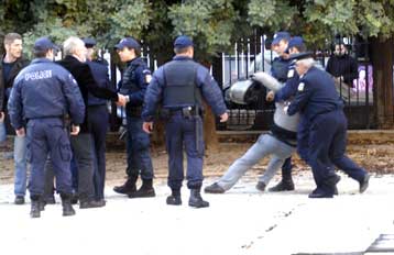 Ένταση το μεσημέρι στον Αγ.Παντελεήμονα με αφορμή τη διοργάνωση συναυλίας