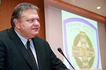 Βιώσιμη λύση που να παρέχει εγγυήσεις επιζητά η κυβέρνηση για τα Ναυπηγεία Σκαραμαγκά