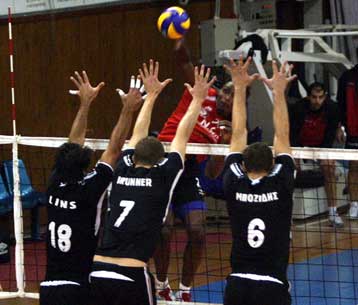 Ντέρμπι με τα όλα του και νίκη του ΠΑΟΚ στο τάι-μπρέικ