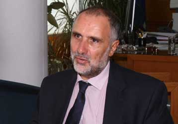 «Γόρδιος δεσμός» η επιλογή των γενικών γραμματέων