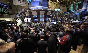 Ανοδος στα ευρωπαϊκά χρηματιστήρια και τη Γουόλ Στριτ τη Δευτέρα