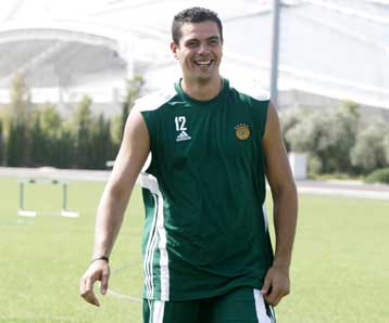 Έβγαλε το νάρθηκα ο Τσαρτσαρής, στις ΗΠΑ ο Μπατίστ