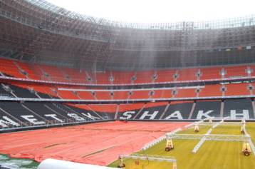 Κεκλεισμένων των θυρών ίσως γίνει ο αγώνας της Εθνικής στην Ουκρανία