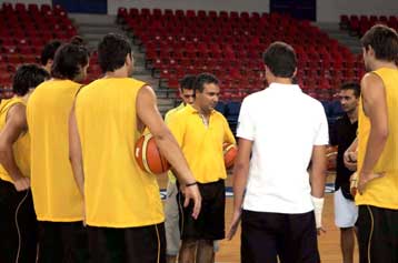 Ενίσχυση 20.000 ευρώ για την ΚΑΕ ΑΕΚ από το ποδοσφαιρικό τμήμα