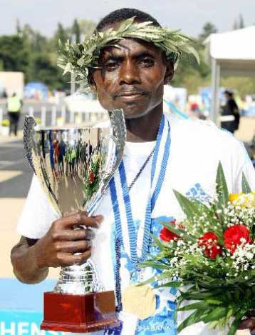 «Παρών» στον Κλασικό Μαραθώνιο ο Νίκολας Πολ Λεκουράα για να γράψει ιστορία