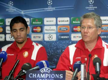 «Πάρτε τον Γιοβάνοβιτς» η προτροπή του Μπολόνι που θέλει να… πάρει τη νίκη