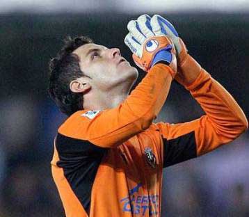 Βιέρα αντί Σερεμέτ στη Λάρισα και Λάενς, Κανιάρτε για δοκιμή