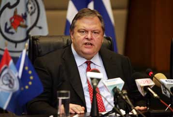 Αλλαγές στη νομοθεσία για τα εξοπλιστικά προγράμματα