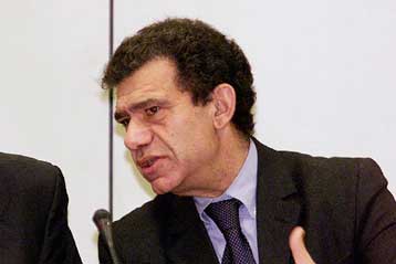 Παραιτήθηκε για λόγους υγείας ο πρόεδρος του ΚΕΕΛΠΝΟ