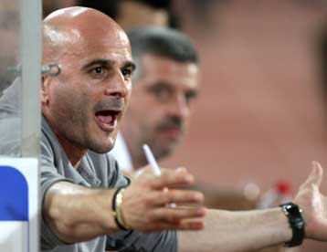 Ο Τιμούρ Κετσπάγια αναλαμβάνει την εθνική Γεωργίας