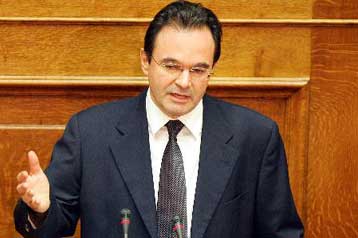 Εξυγίανση και διαφάνεια στο πολιτικό χρήμα υποσχέθηκε ο Γ.Παπακωνσταντίνου