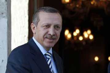 Ενδοκυβερνητικές τριβές από τη δήλωση Ερντογάν ότι δεν θα εμβολιαστεί για τη νέα γρίπη