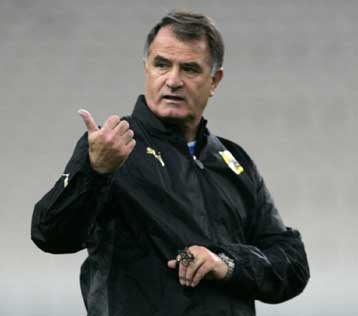 Ψυχολογικό ντοπάρισμα από Μπάγεβιτς πριν τη σέντρα