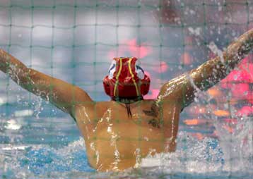 Πέφτει η αυλαία με τέσσερα ματς το Σάββατο και τον Ολυμπιακό στη Θεσσααλονίκη