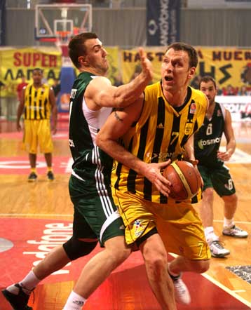 Νίκη του Παναθηναϊκού επί του Αρη στο Αλεξάνδρειο