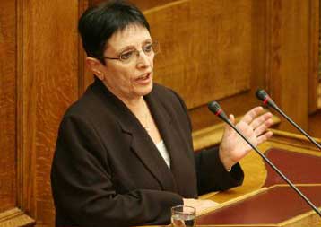 Για εμπόριο φόβου και ελπίδων κατηγορεί την κυβέρνηση το ΚΚΕ