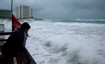 Καταστροφικό το πέρασμα του κυκλώνα Αϊντα από την Κεντρική Αμερική