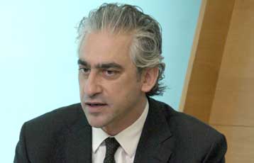 Προβληματισμός στην κυβέρνηση για τις ενεργειακές συμφωνίες