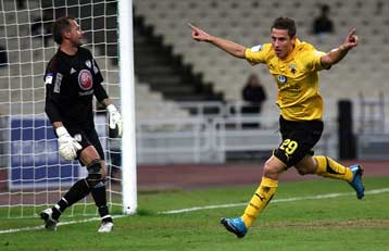 Η ΑΕΚ νίκησε τη Λάρισα με 3-1 και πλέον περιμένει τις διοικητικές εξελίξεις