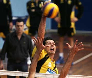 Για 1,5 μήνα θα σταρηθεί ο Αρης τις υπηρεσίες του Νίκου Ρουμελιώτη