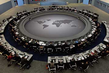 Αύξηση των ιδίων κεφαλαίων συνεπάγεται λιγότερα δάνεια, λένε οι ευρωπαϊκές τράπεζες