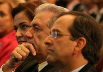 Απάντηση στη συμμαχία Αβραμόπουλου-Σαμαρά μελετά η Ντ.Μπακογιάννη