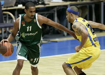 Σοβαρότητα διέκρινε ο Ομπράντοβις, φόβο ο Πατσέζας