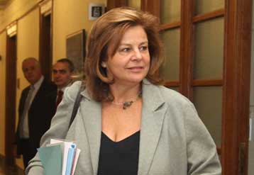 Διαψεύδει η κυβέρνηση τα περί μυστικής σύσκεψης για τα Ναυπηγεία Σκαραμαγκά