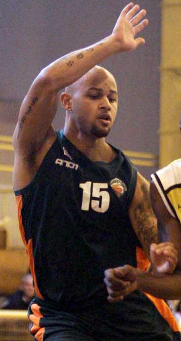 Τον Ντέιβιντ Γκριν στη θέση του Ντάστνιν Σαλίσμπερι πήρε η Ολύμπια Λάρισας