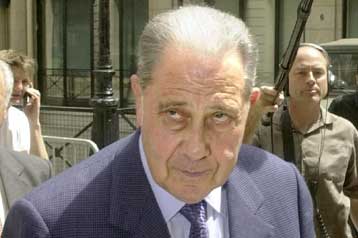 Πρώην υπουργός εμπλέκει ευθέως τον Ζακ Σιράκ στο σκάνδαλο «Ανγκόλαγκεϊτ»