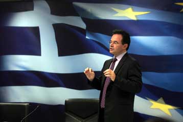 Προώθηση όλων των διαρθρωτικών αλλαγών τώρα, εισηγείται το οικονομικό επιτελείο