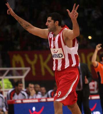 Ο Γιάννης Μπουρούσης MVP της 4ης αγωνιστικής στην Euroleague