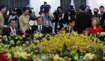 Σε εξέλιξη οι εργασίες του Οικονομικού Φόρουμ Ασίας-Ειρηνικού (APEC)