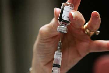 Στην Εντατική λόγω της νέας γρίπης τέσσερα άτομα με βεβαρημένο ιατρικό ιστορικό