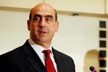 Θύμα ληστείας έπεσε η κόρη του Γιώργου Βουλγαράκη στη Βούλα